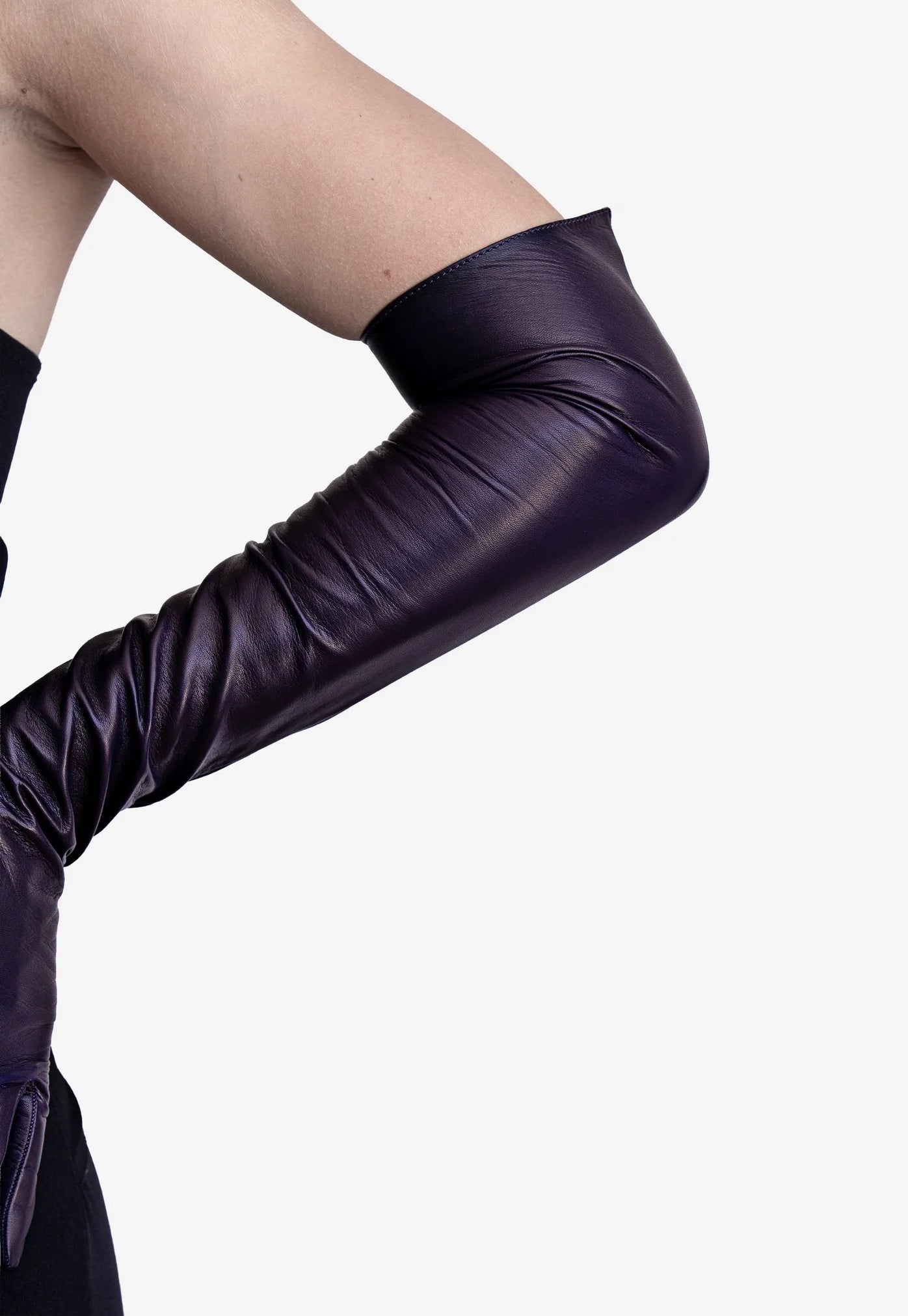 leather opera gloves violet detail