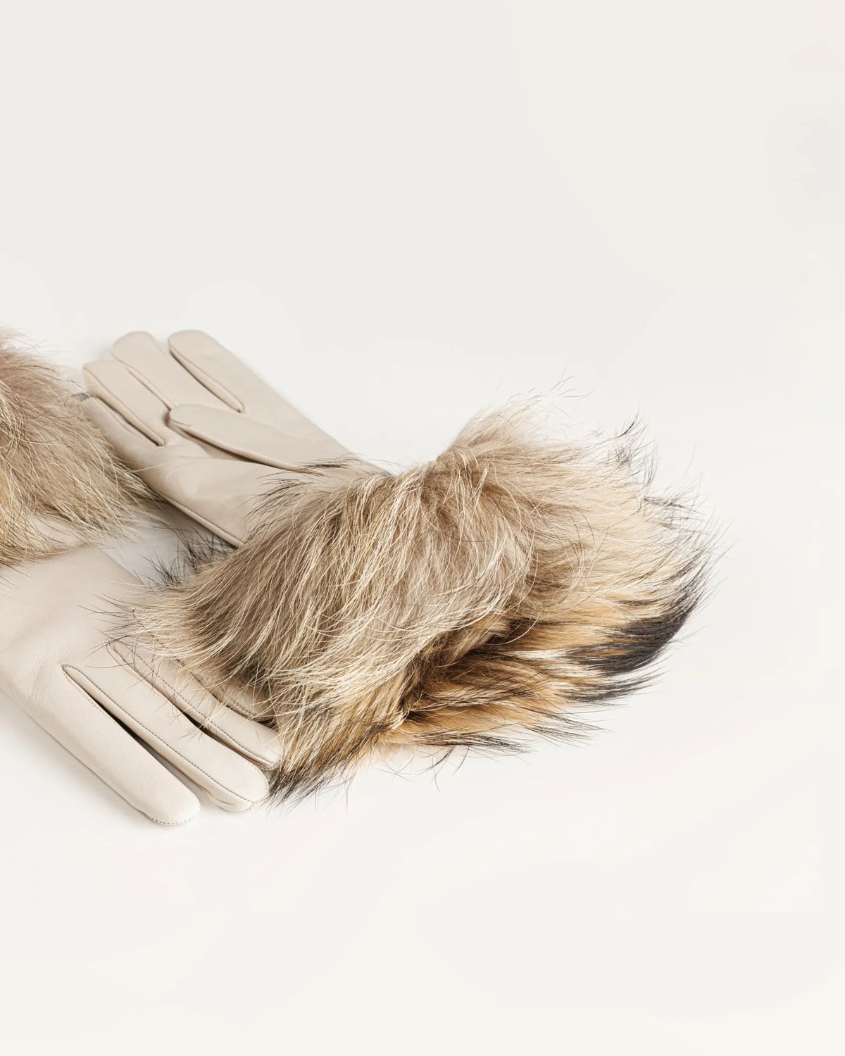 Damen Lederhandschuhe mit Fuchspelz und Kaschmirfutter - Carezza