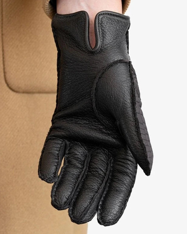 brown_crocodile_leather_gloves_for_women detail