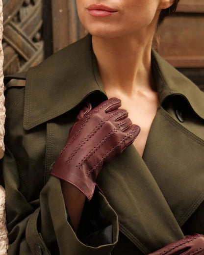 elegant leather gloves bordeaux