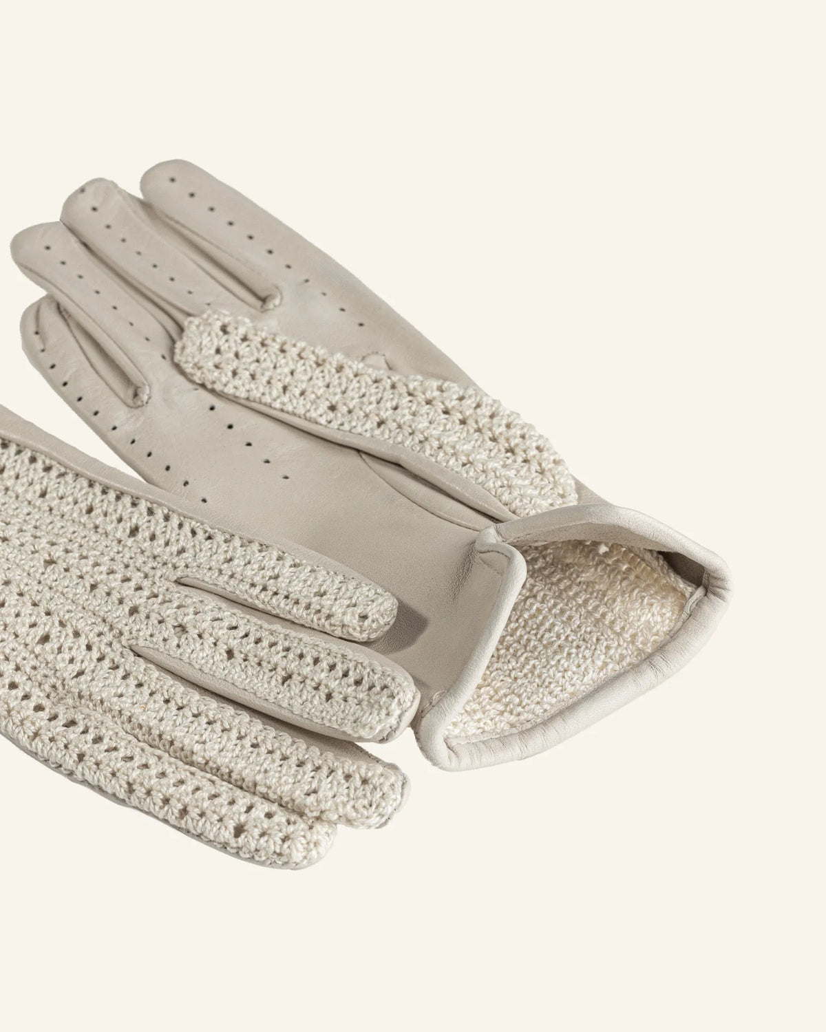 Häkelhandschuhe für Damen - Filigrana