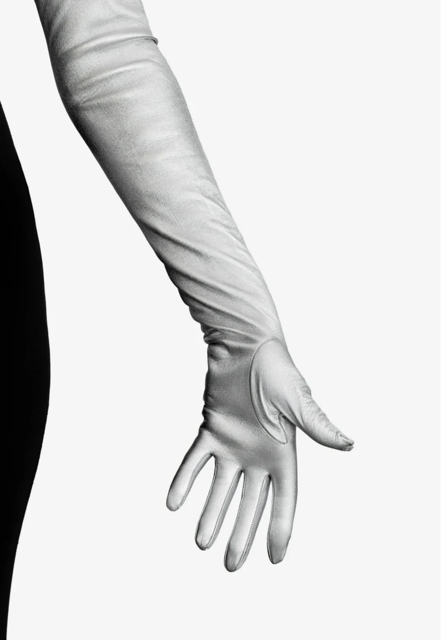long metallic leather gloves silver detail