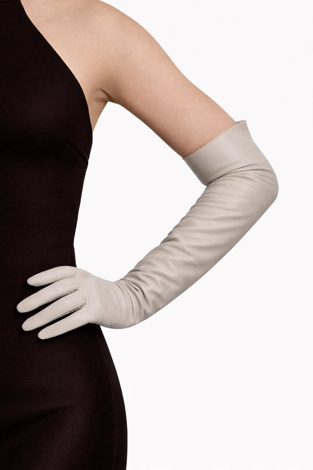 long_opera_leather_gloves_cream