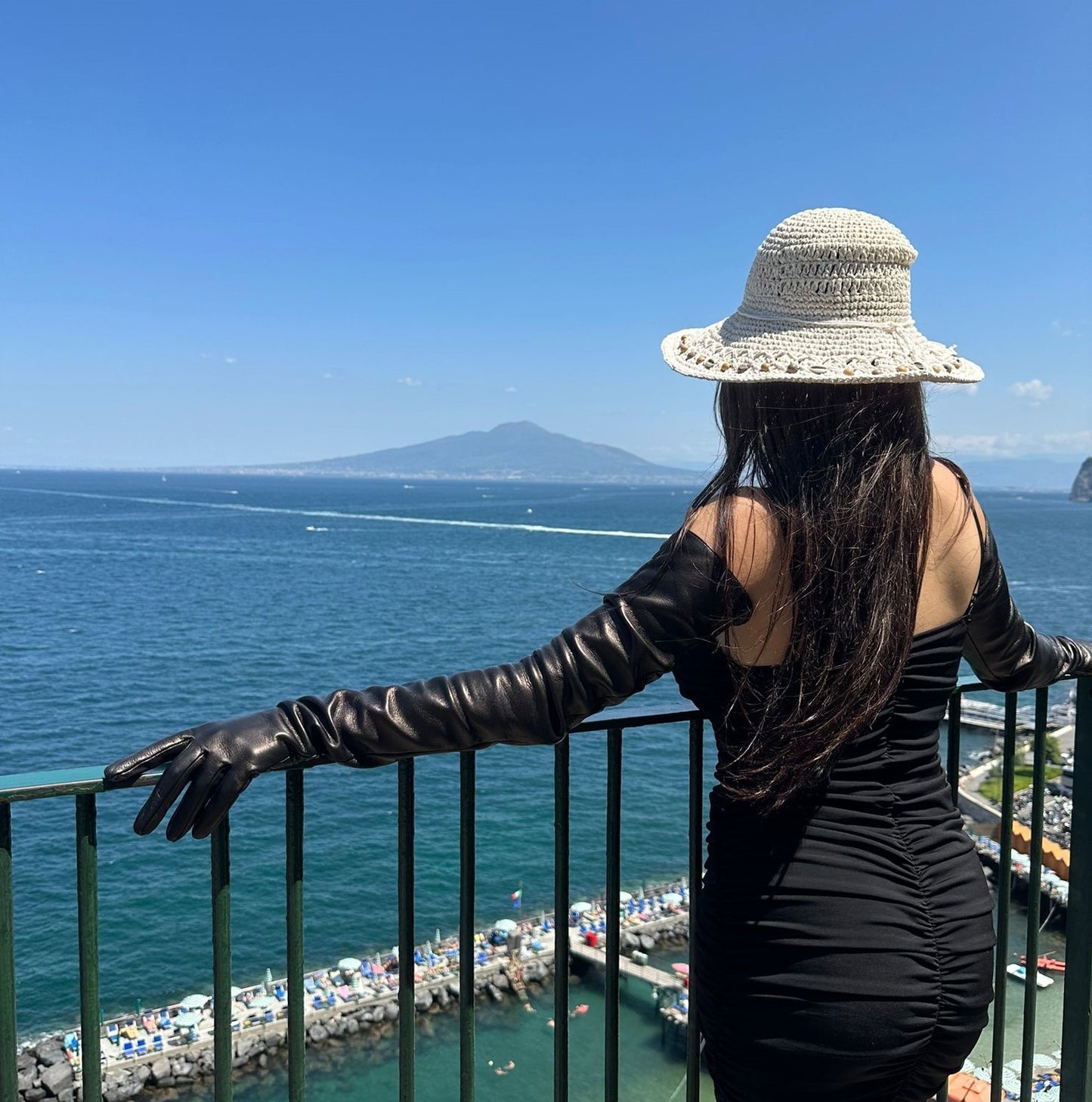 Amalfi | Schulterlange Lederhandschuhe (80cm)