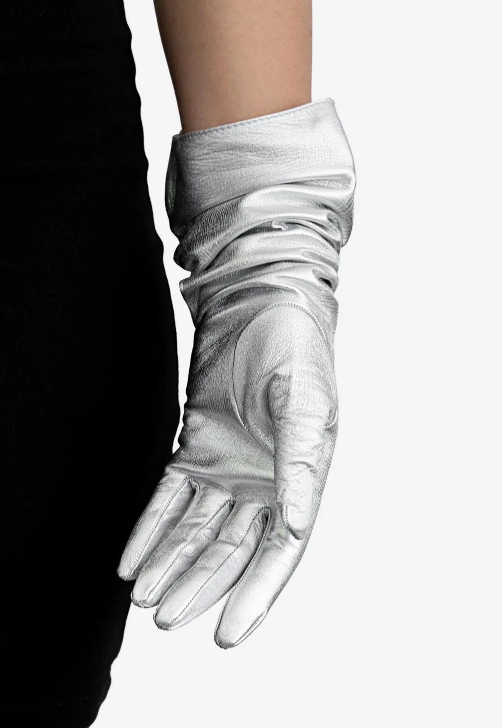 silver metallic gloves detail